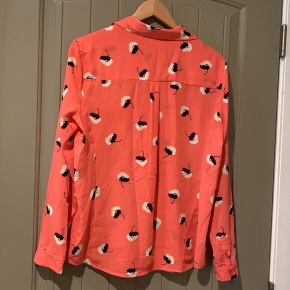 NYC Printed Button-Up NWT - Picture 6 of 8